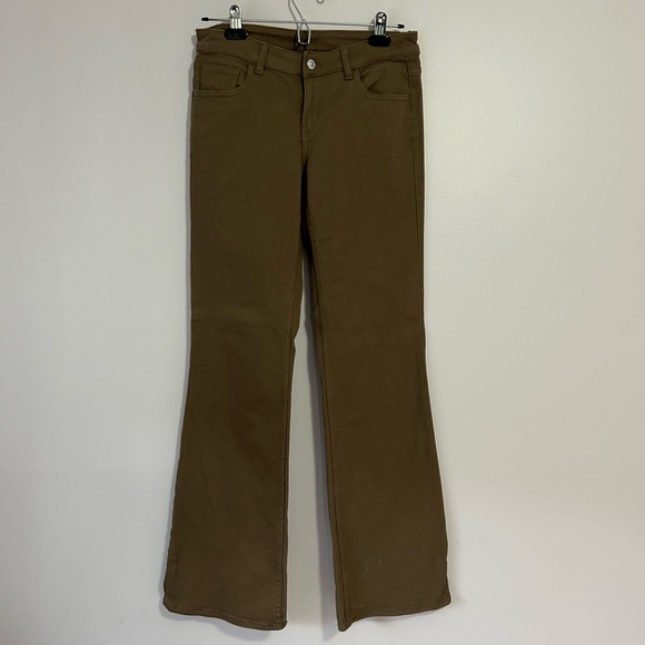 H&M Low Waist Flair Twill Pants - Picture 3 of 5
